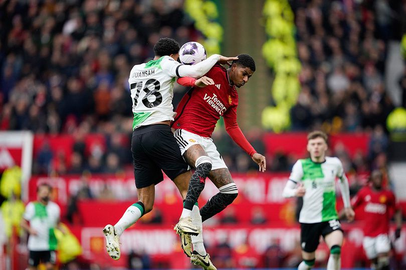 Soi kèo MU vs Liverpool